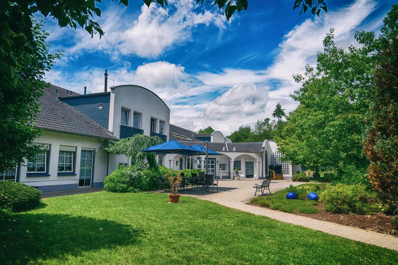 Seniorenzentrum Villa Romantica - Image 1